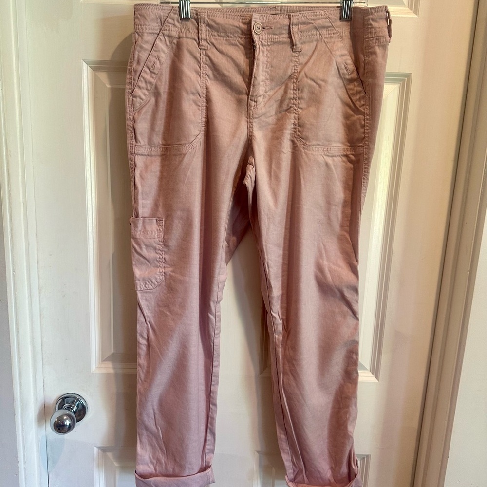 Level 99 Women's Dusty Rose  Cropped Pants with Button Roll Up Tab